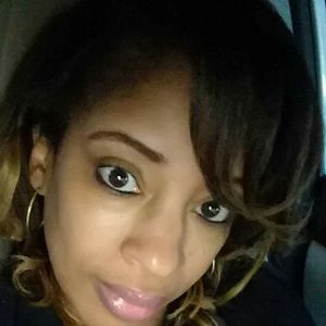 Meet your Posher, Charletter